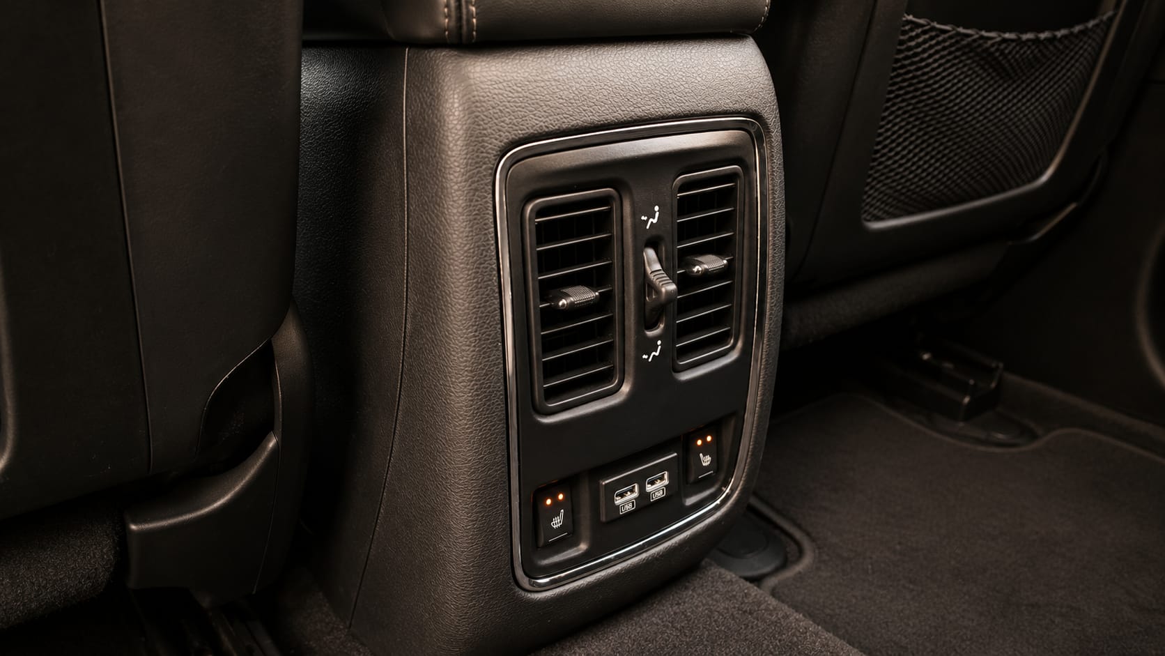 JEEP Grand Cherokee 3.0 CRD Overland Automatic-image-12