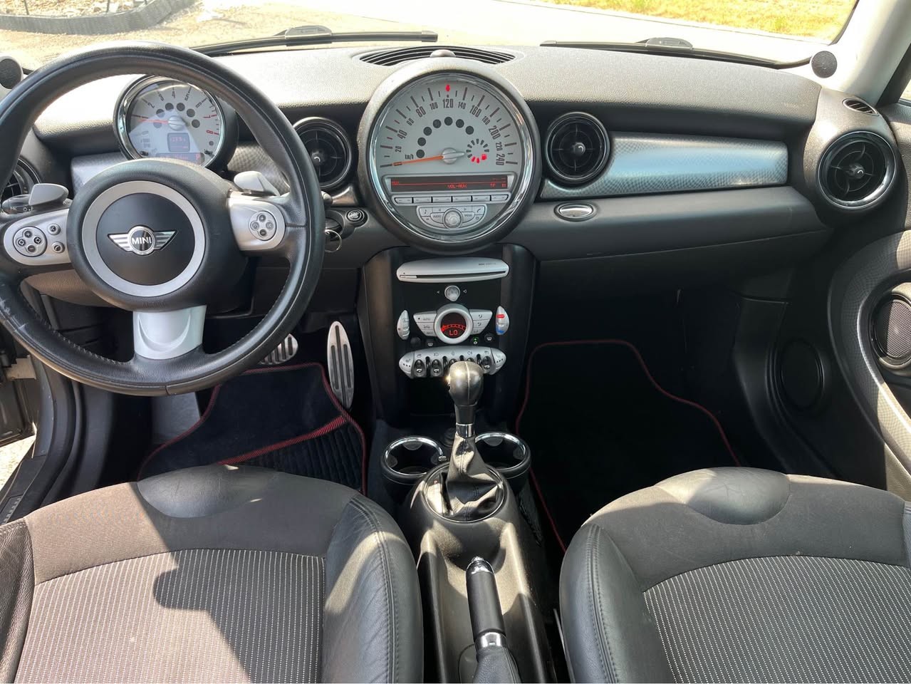 MINI Cooper S Steptronic-image-8