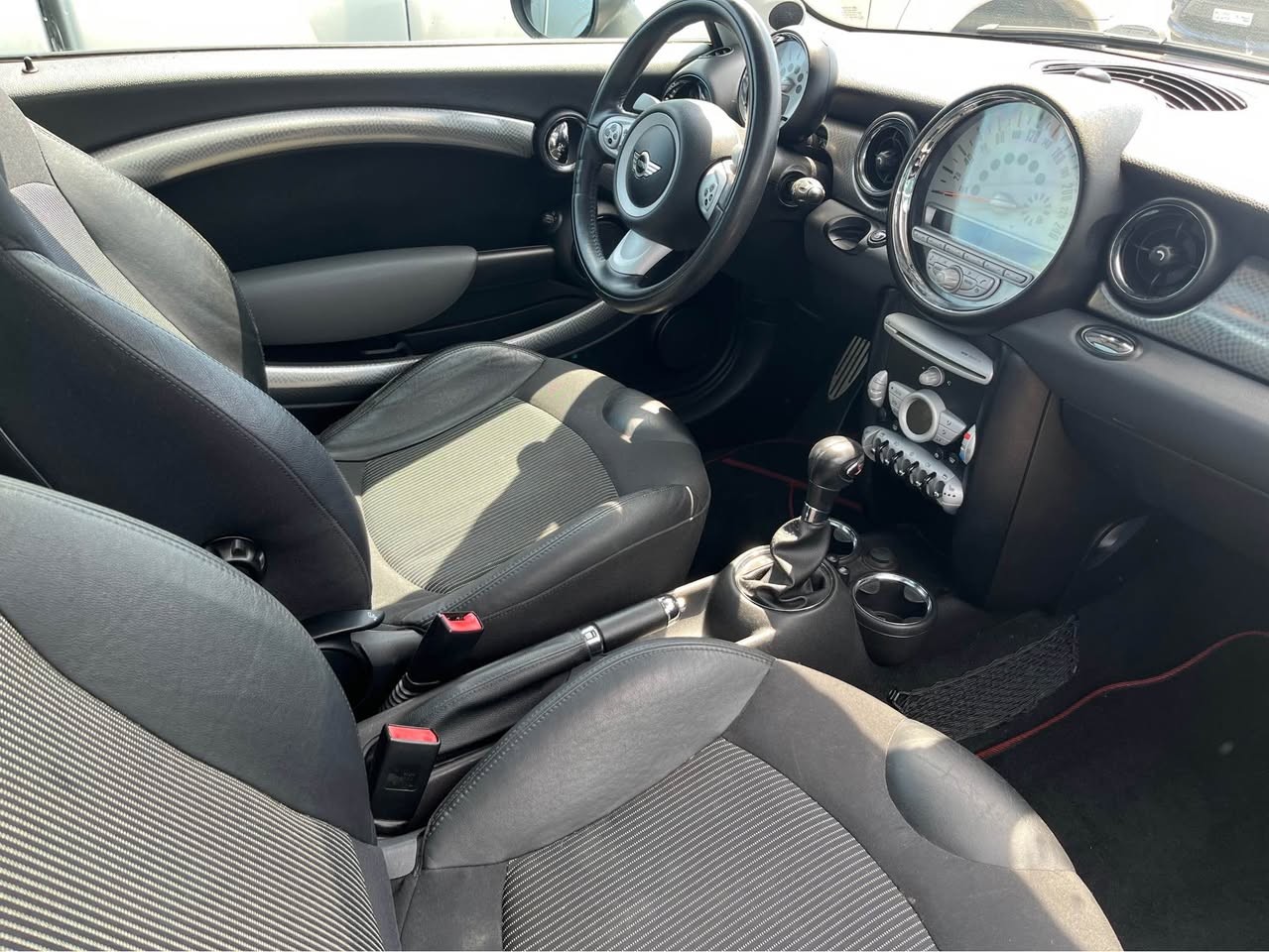 MINI Cooper S Steptronic-image-9