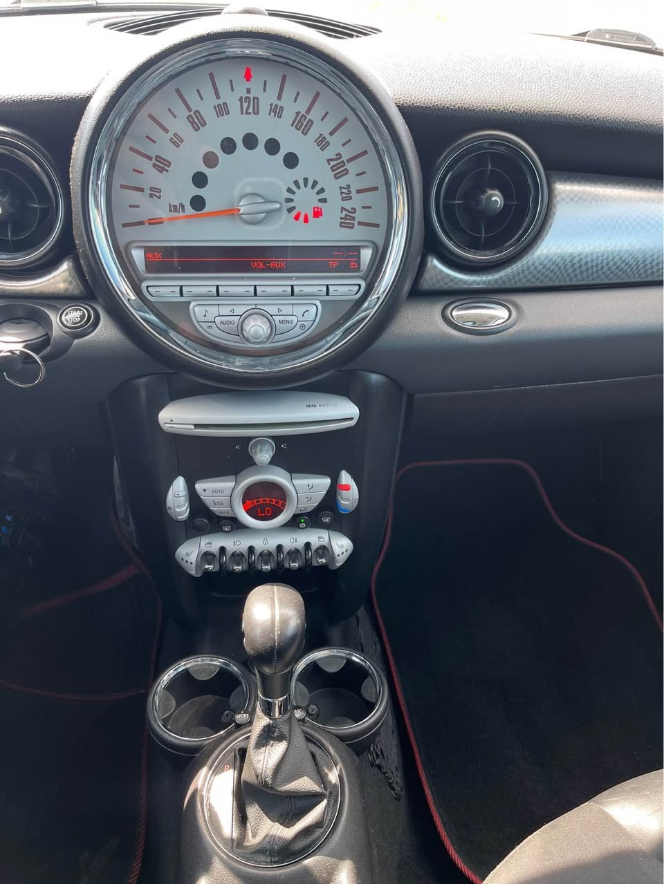 MINI Cooper S Steptronic-image-11