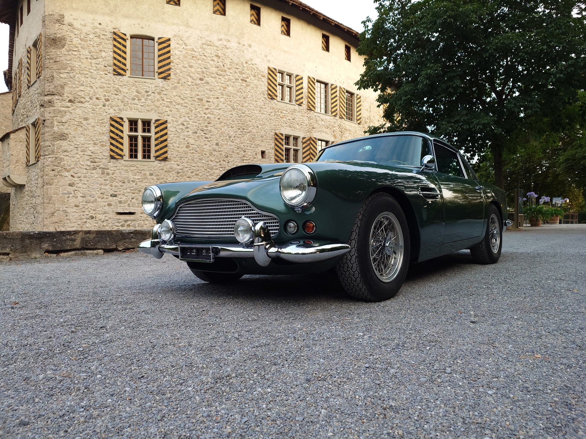 ASTON MARTIN DB4 Superleggera-image-8