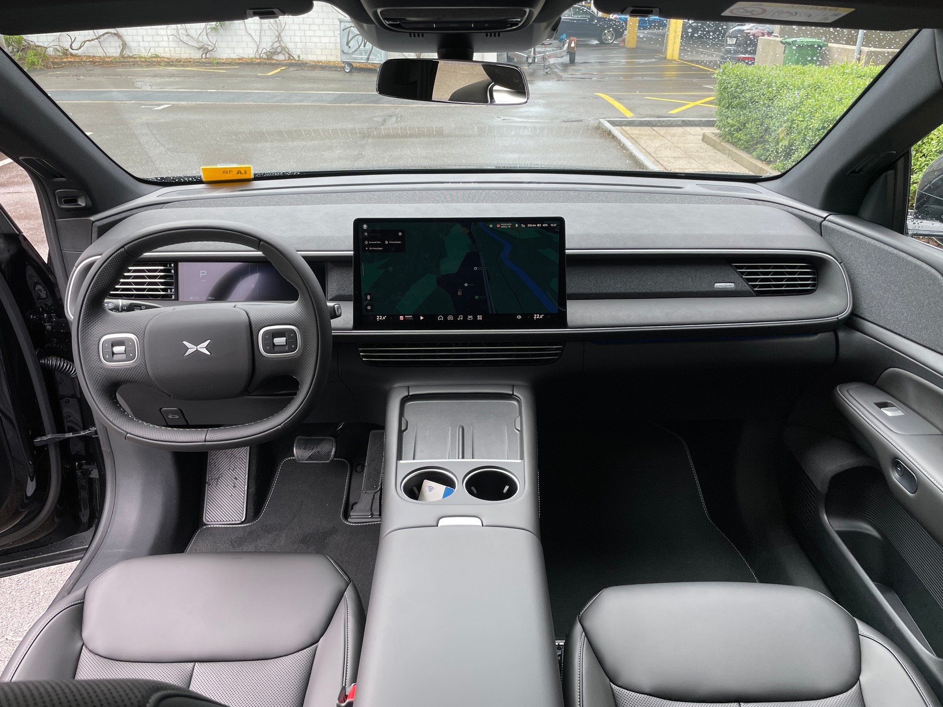 XPENG G6 87,5kWh Performance AWD mit AHK-image-18