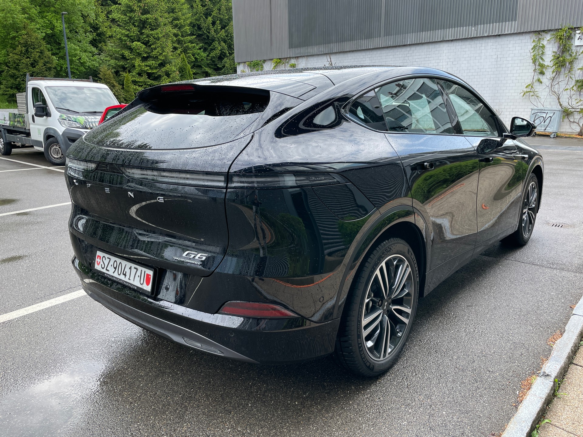 XPENG G6 87,5kWh Performance AWD mit AHK-image-4
