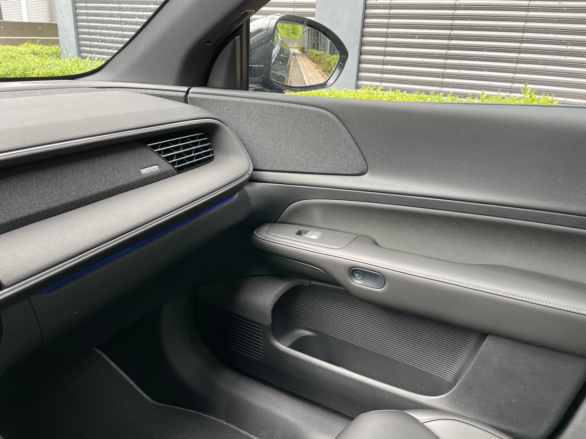 XPENG G6 87,5kWh Performance AWD mit AHK-image-23