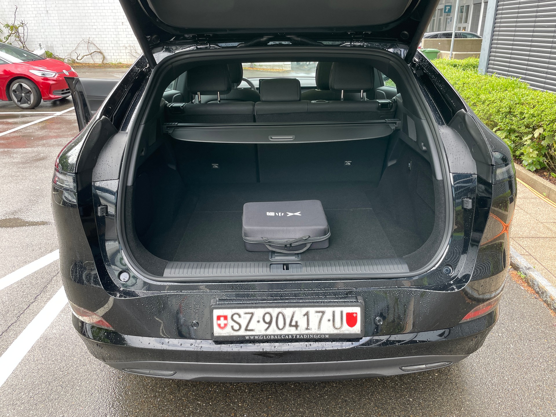 XPENG G6 87,5kWh Performance AWD mit AHK-image-6
