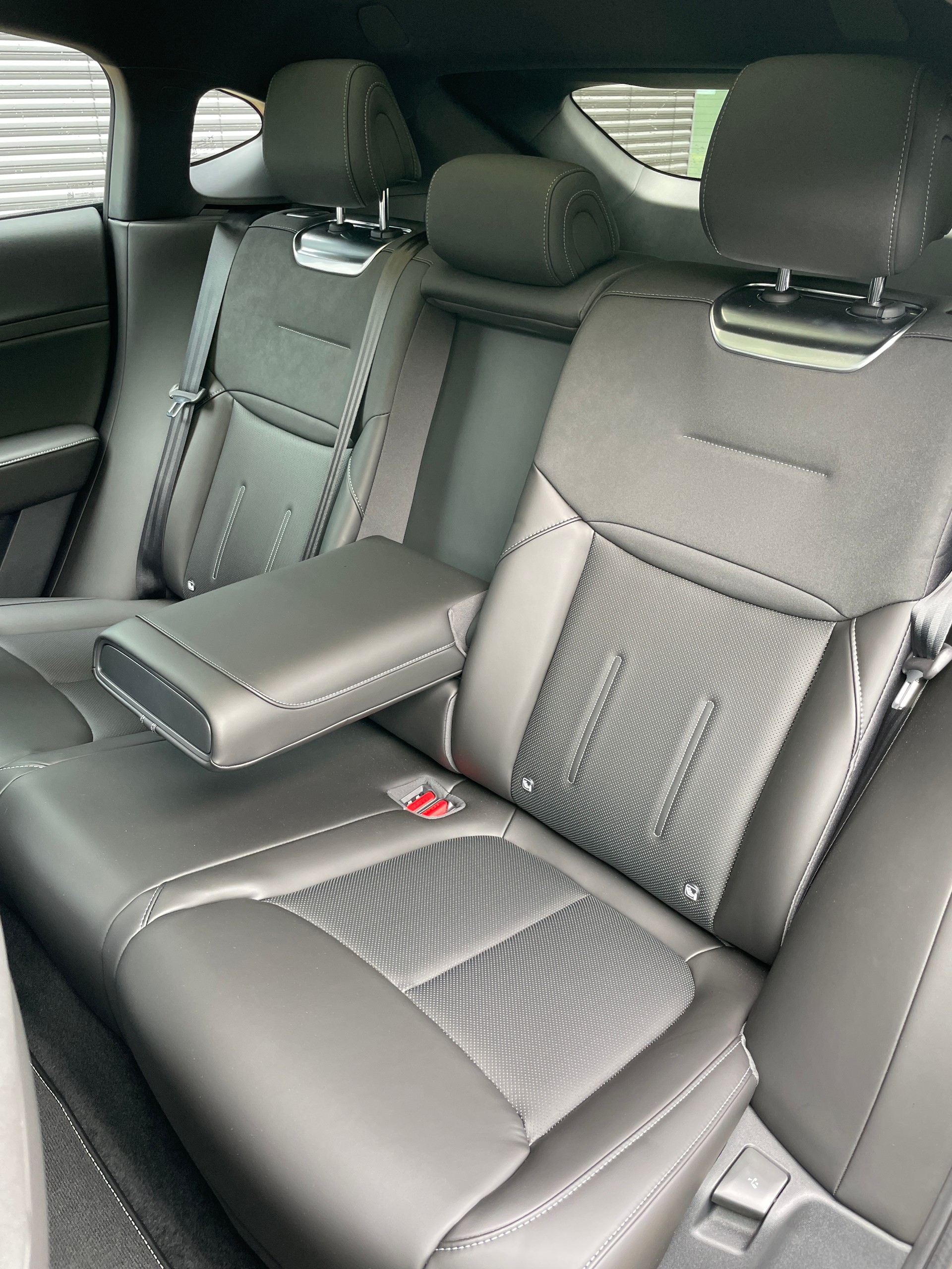 XPENG G6 87,5kWh Performance AWD mit AHK-image-14