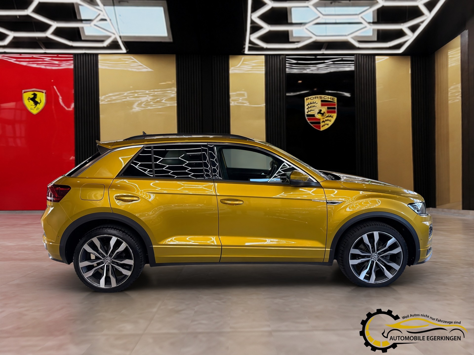 VW T-Roc 2.0 TSI Advance DSG 4motion-image-3