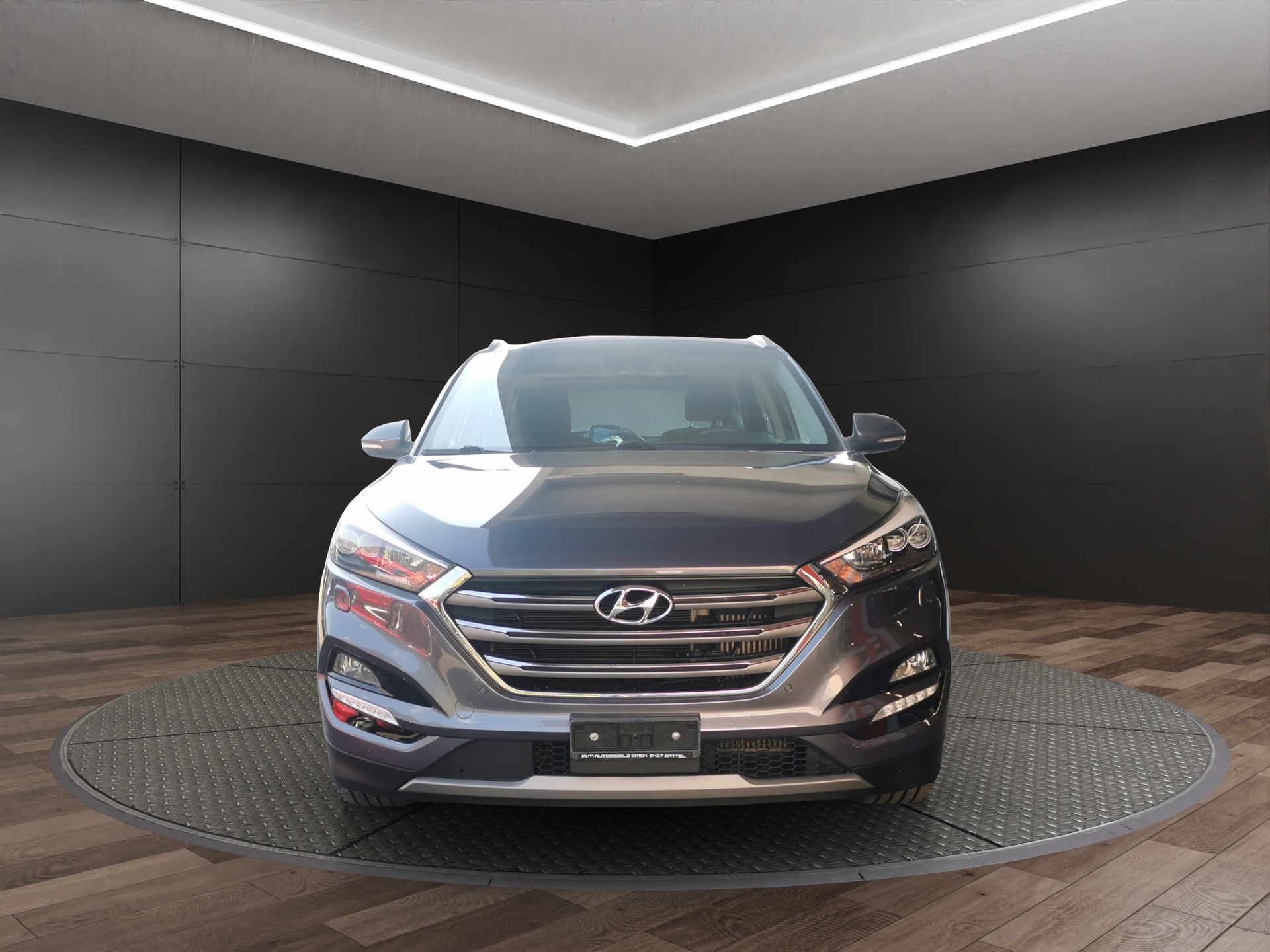 HYUNDAI Tucson 2.0 CRDI Plena 4WD-image-2
