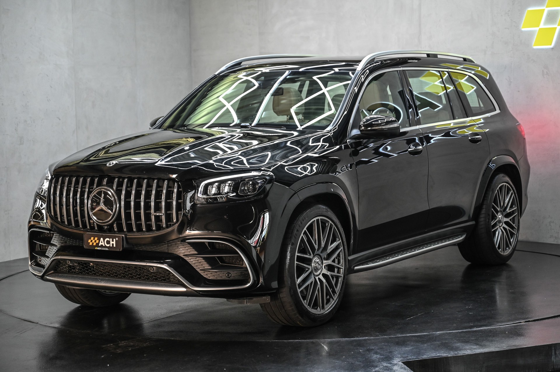 MERCEDES-BENZ GLS 63 AMG 4matic+-image-2