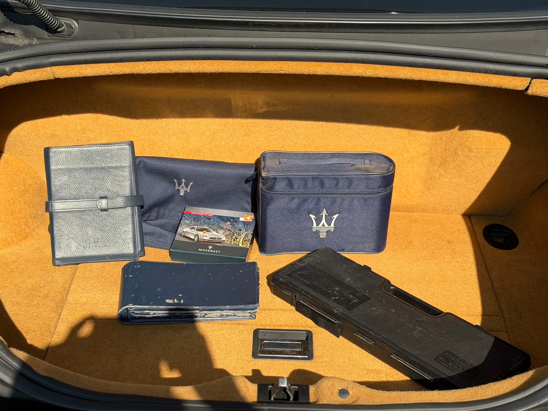 MASERATI Quattroporte 4.2 V8 DuoSelect-image-28
