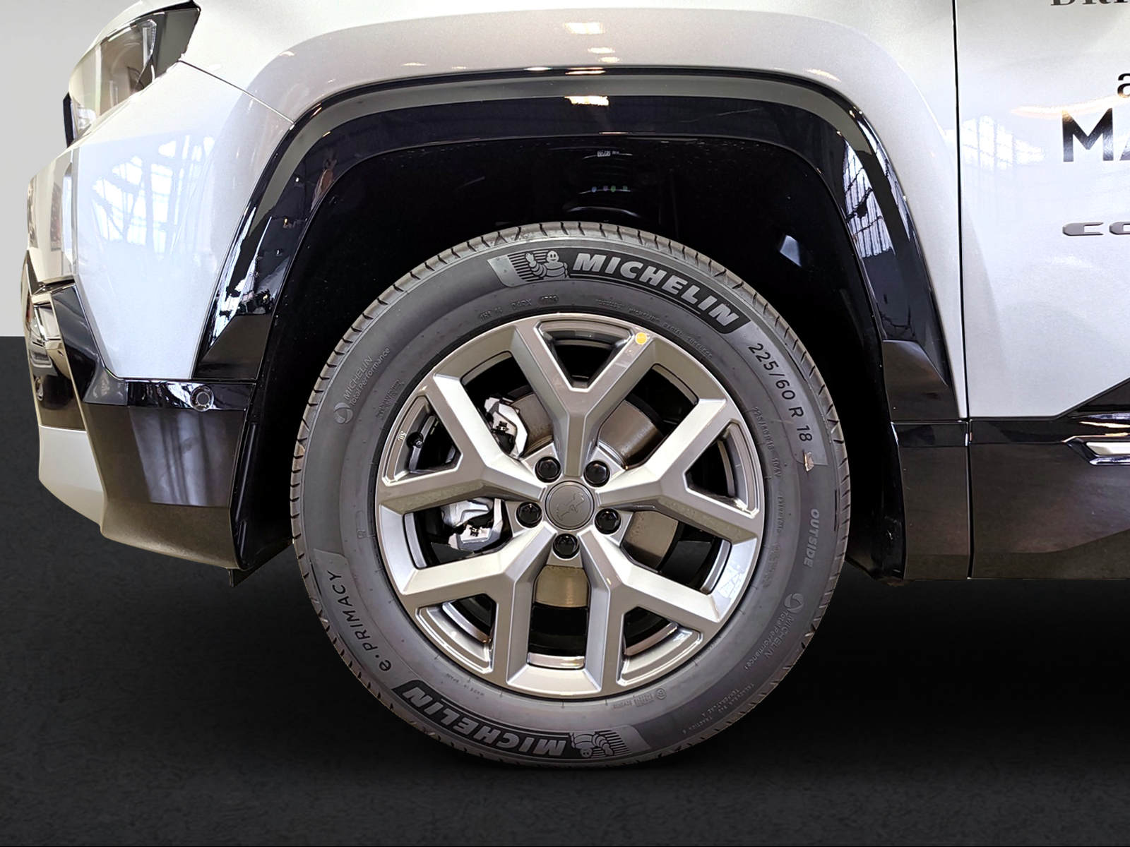JEEP Compass 1.2 T e-Hybrid First Edition-image-2