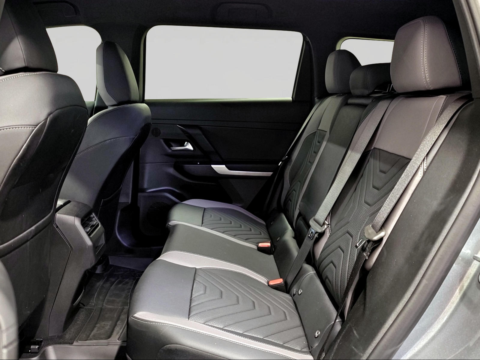 JEEP Compass 1.2 T e-Hybrid First Edition-image-7