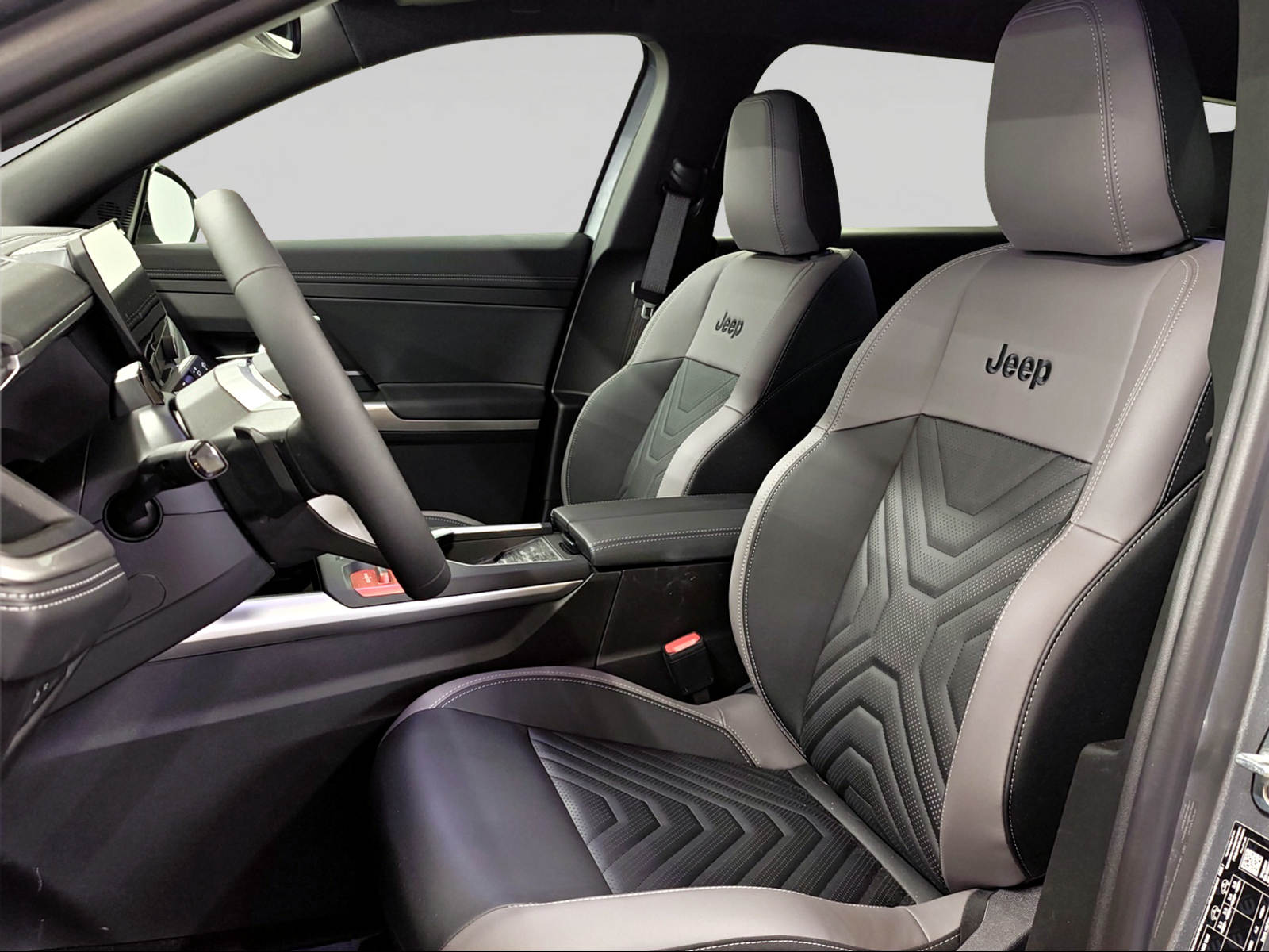 JEEP Compass 1.2 T e-Hybrid First Edition-image-5