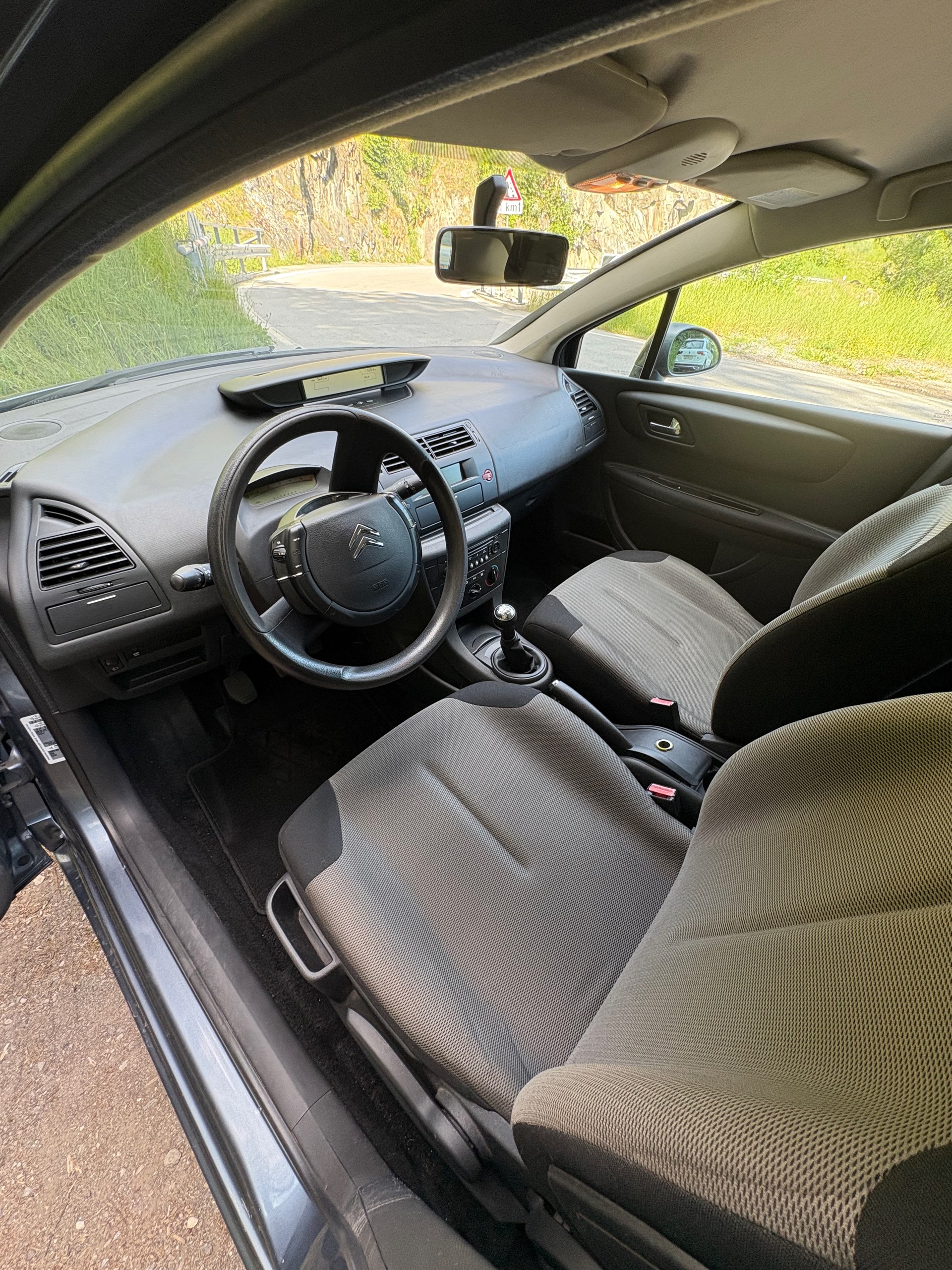 CITROEN 1.6-16V HDi-image-3