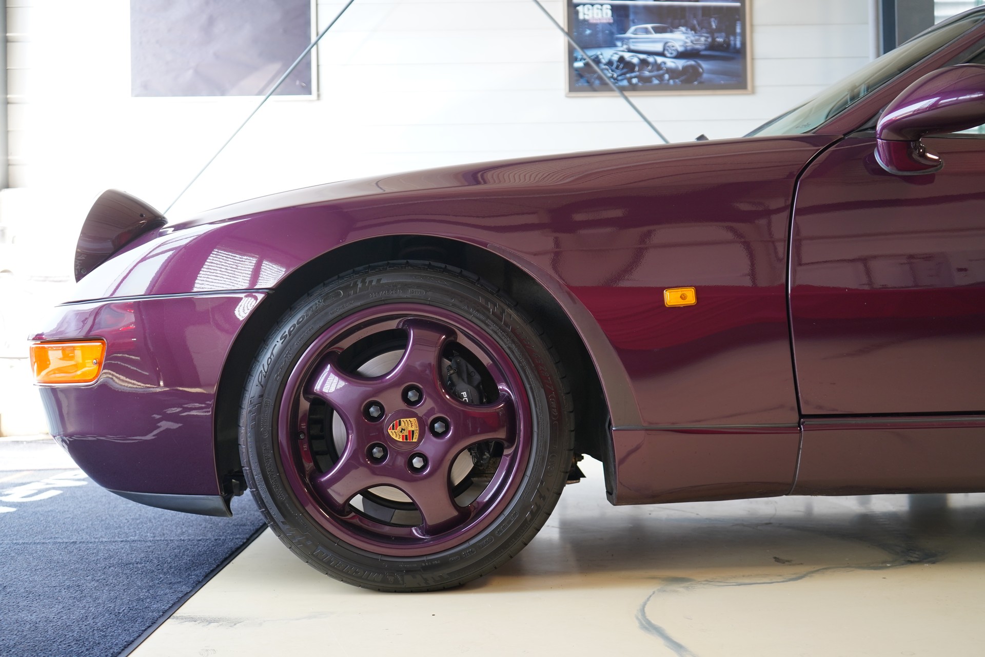 PORSCHE 968 Cabrio-image-12