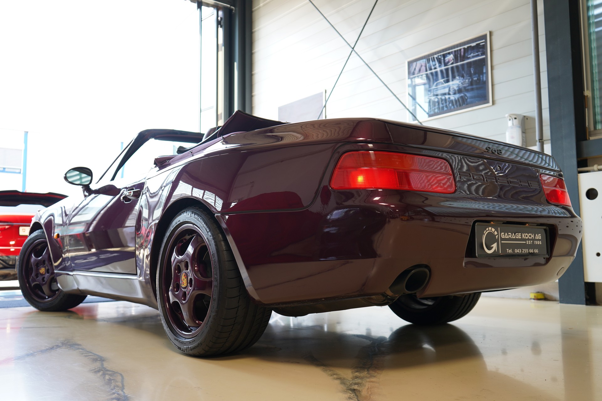 PORSCHE 968 Cabrio-image-4