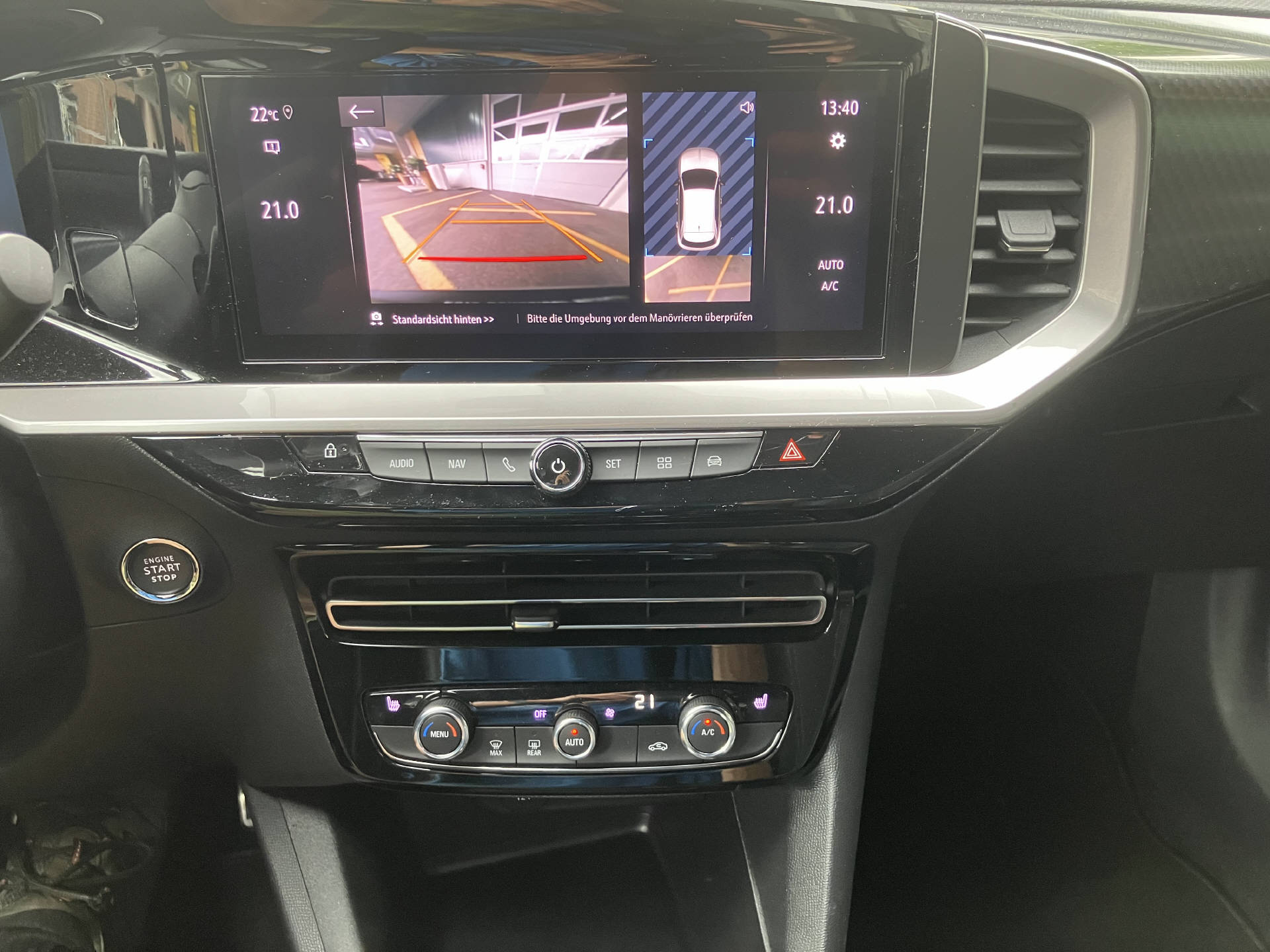 OPEL Mokka 1.2 Direct Injection Turbo Ultimate Aut.-image-8