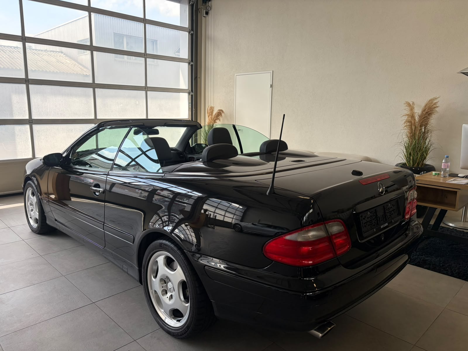 MERCEDES-BENZ CLK 430 Elegance Automatic-image-1