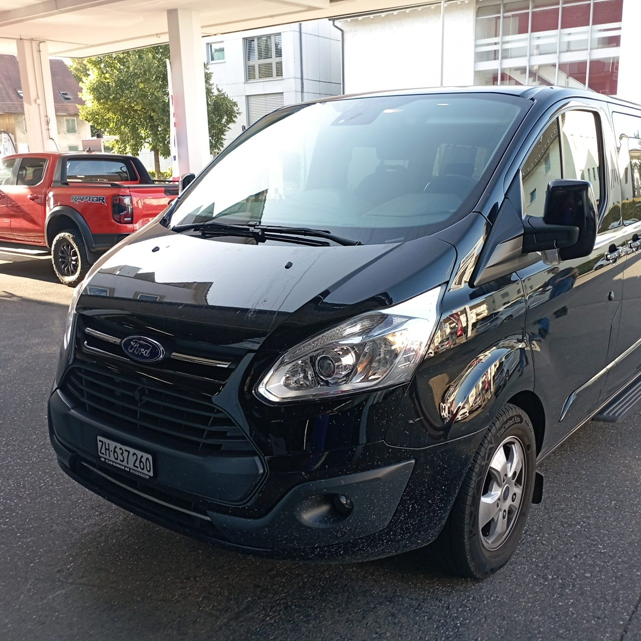 FORD Tourneo Custom 310 L2 2.0 TDCi 170 Titanium-image-1