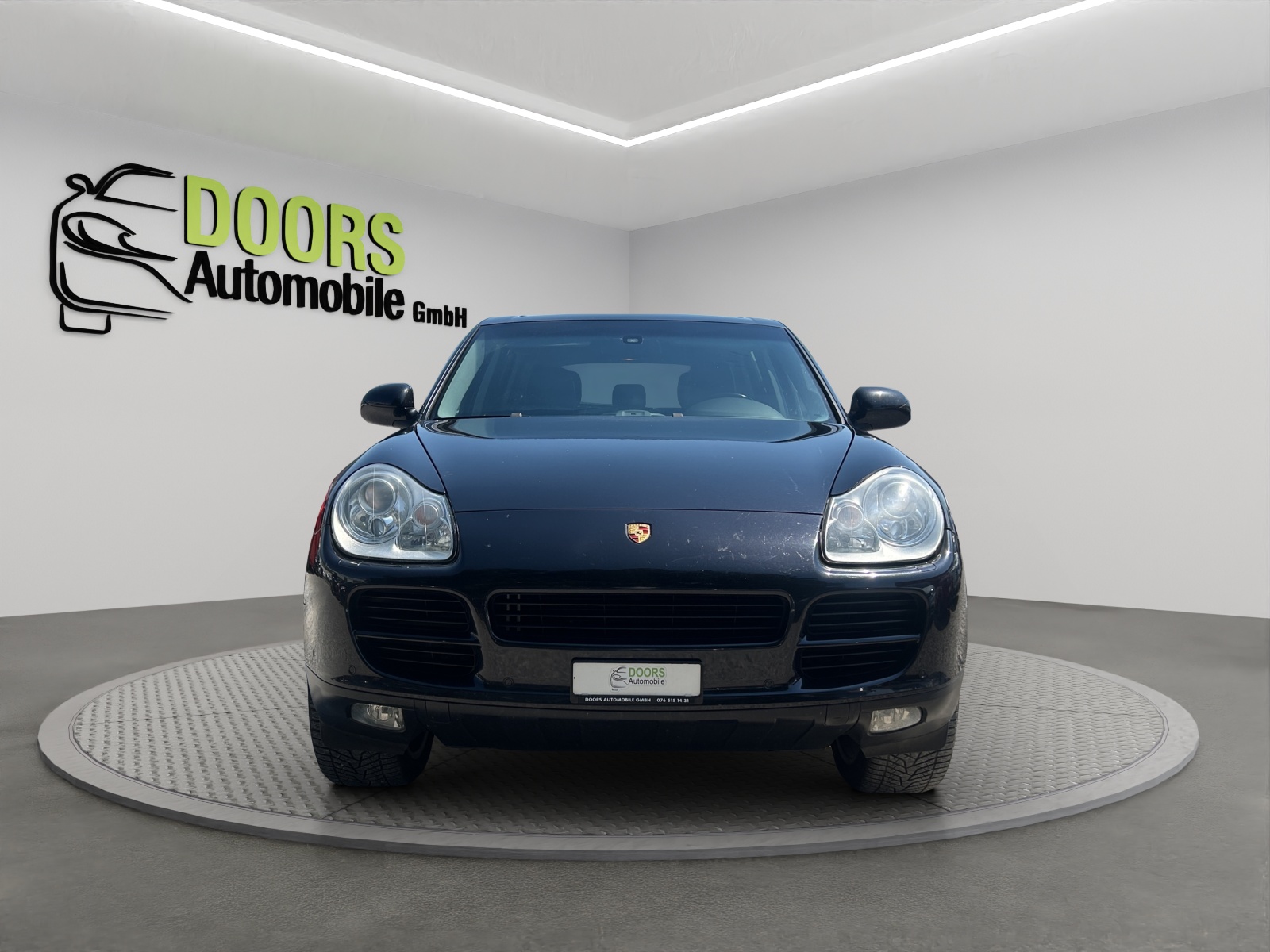 PORSCHE Cayenne S-image-1