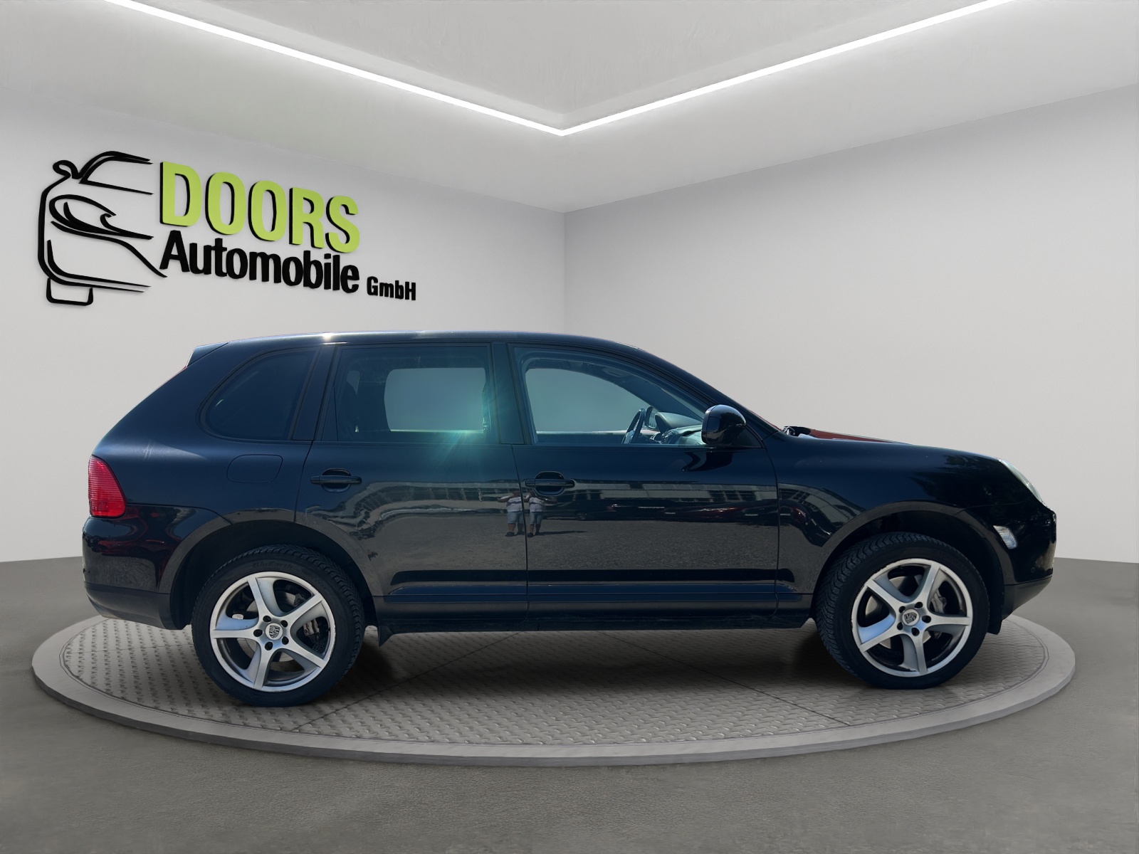 PORSCHE Cayenne S-image-8