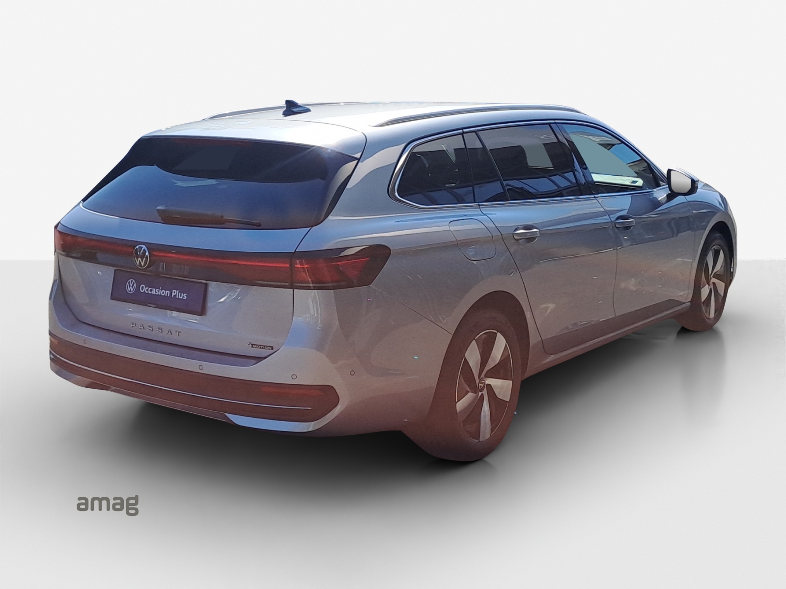 VW Passat Variant 2.0 TDI evo Business 4 Motion DSG-image-4