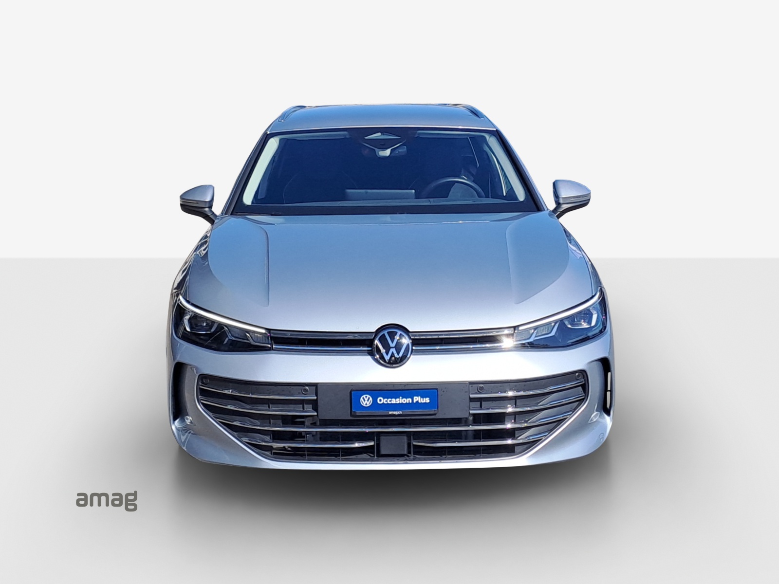 VW Passat Variant 2.0 TDI evo Business 4 Motion DSG-image-6