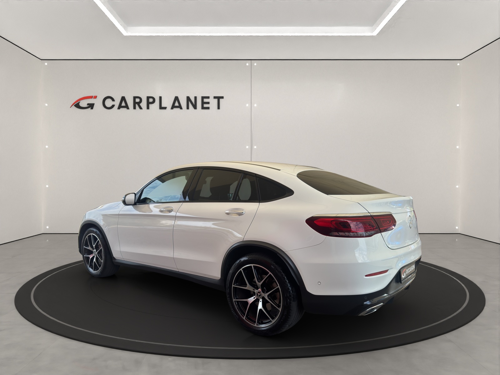 MERCEDES-BENZ GLC-Klasse C253 Coupé GLC 300 AMG Line 4x4-image-4