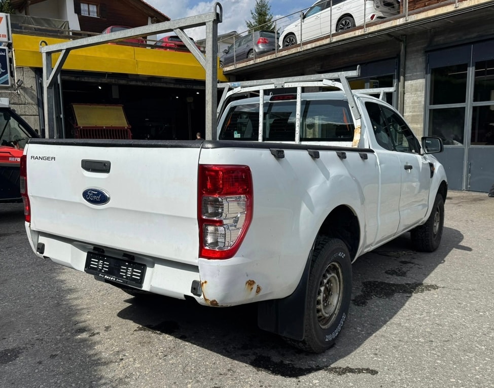 FORD Ranger XL 2.2 TDCi 4x4-image-2