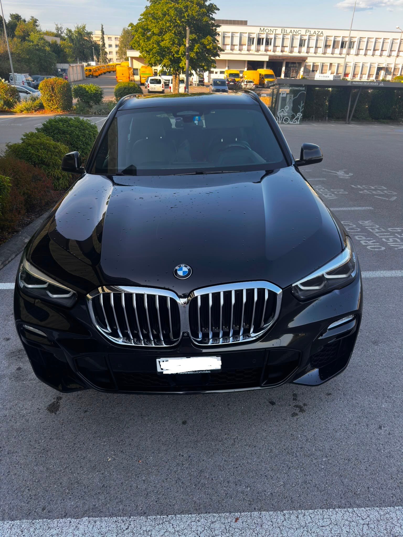 BMW 40i xDrive-image-2