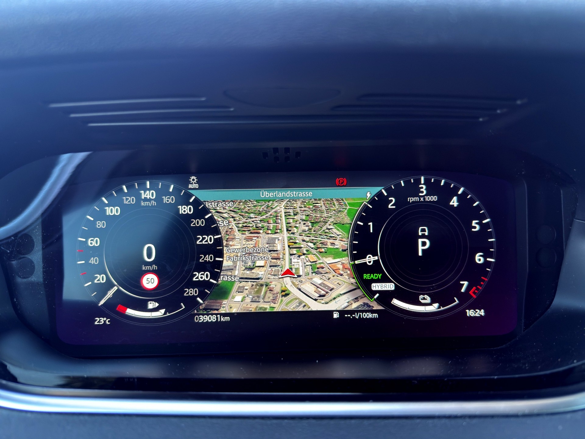 LAND ROVER Range Rover Evoque P 300e SE AT8-image-8