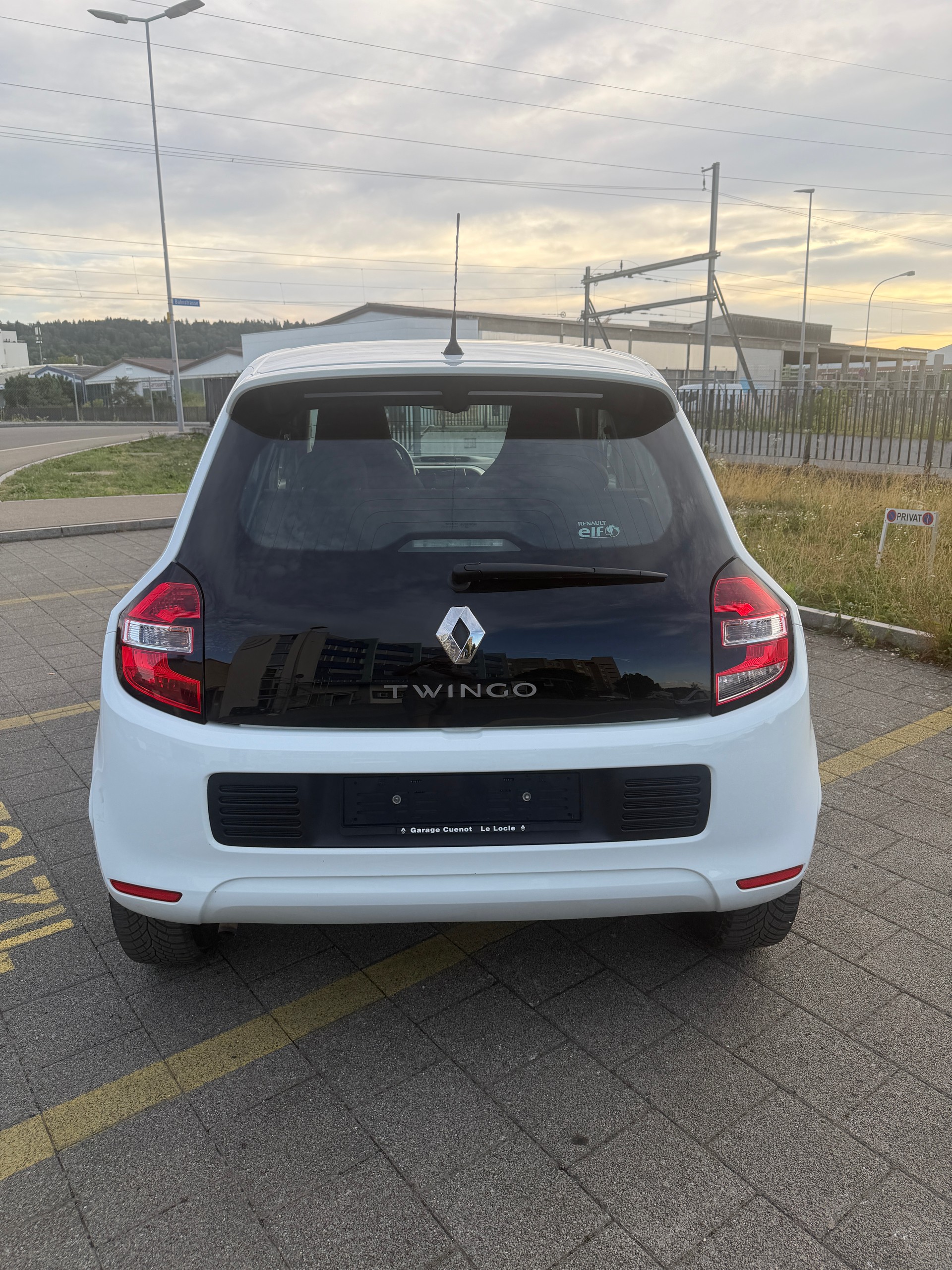 RENAULT Twingo 1.0 Life-image-4