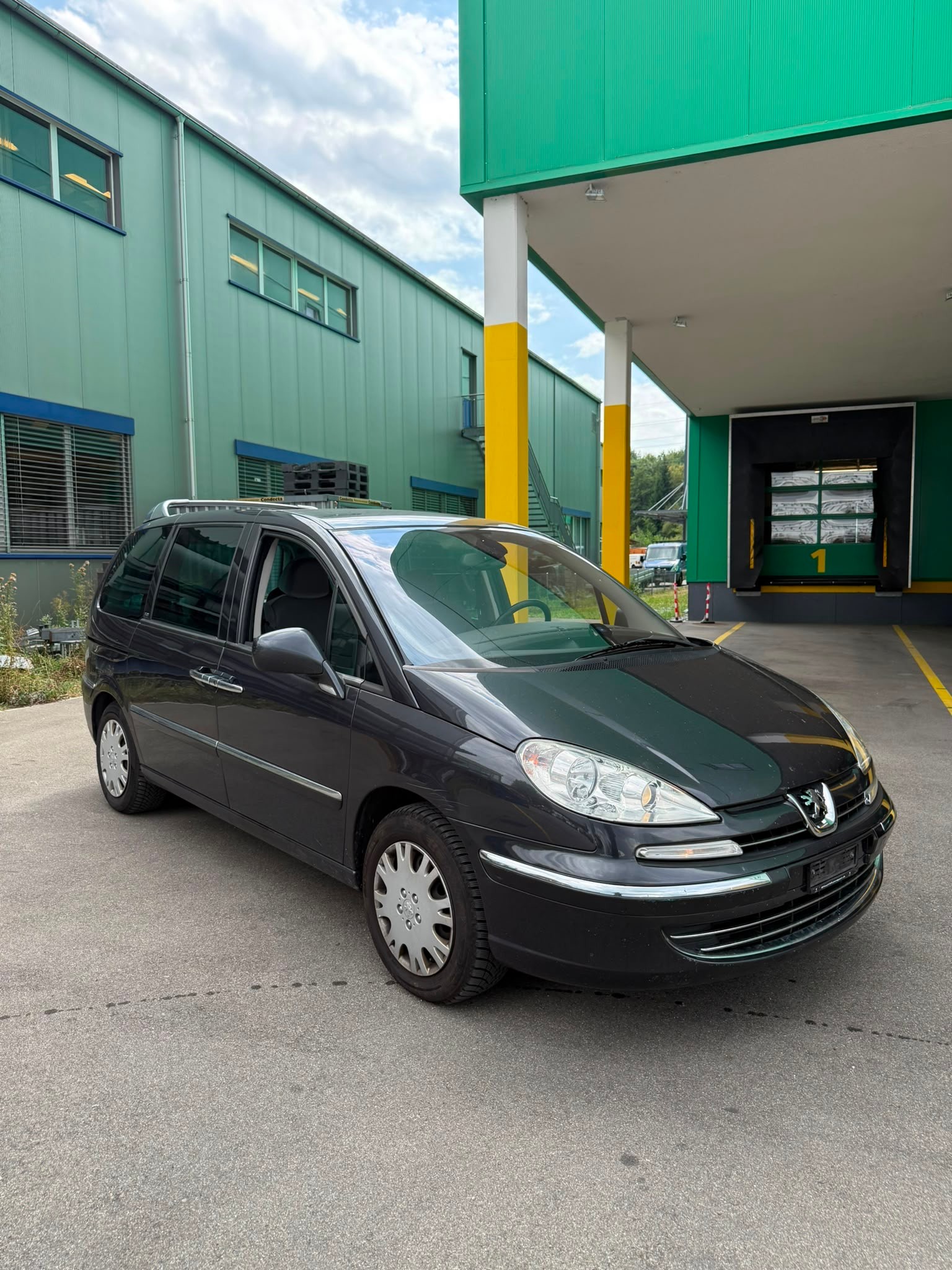 PEUGEOT 807 2.0 16V HDi Family+-image-0