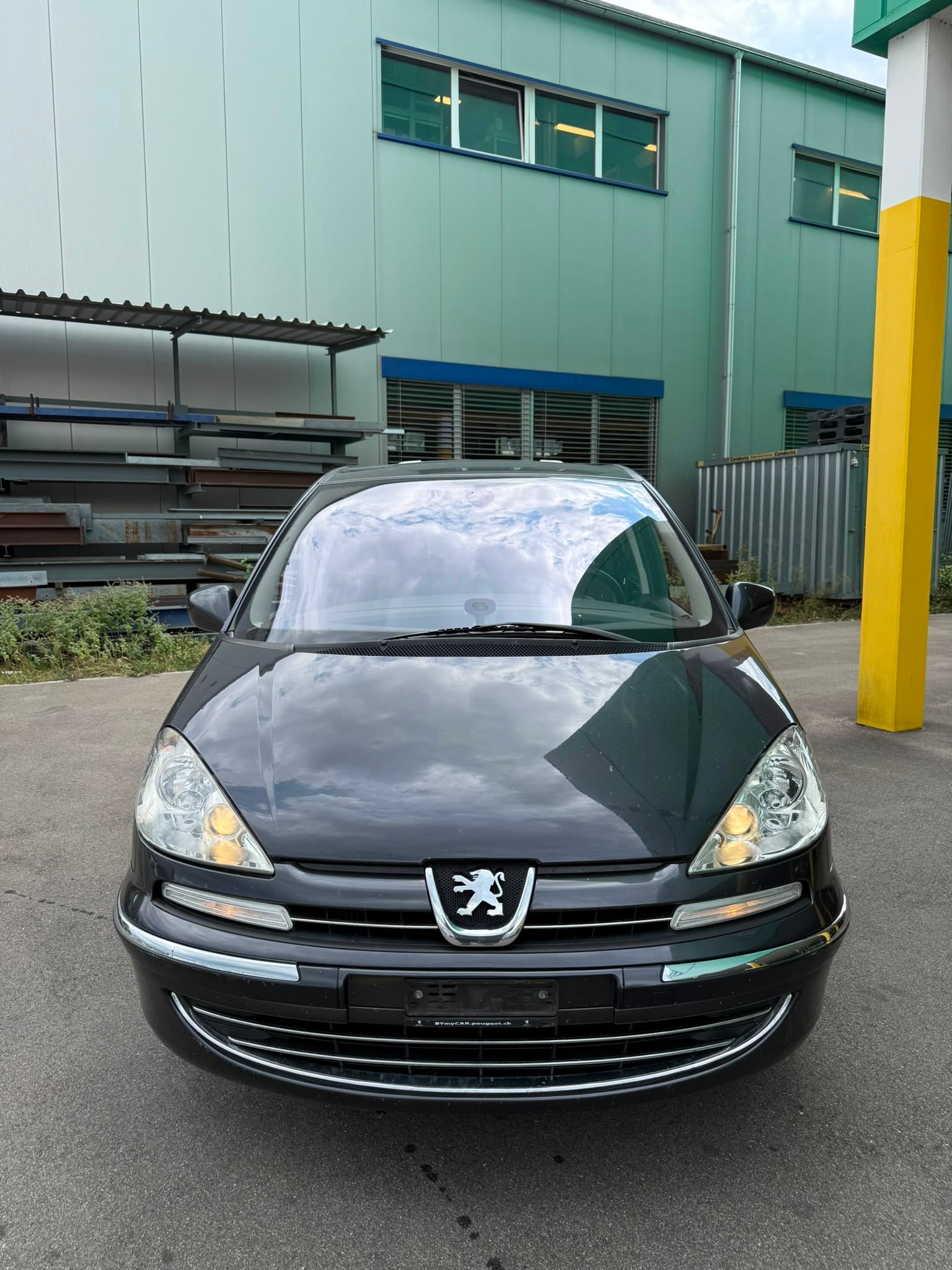 PEUGEOT 807 2.0 16V HDi Family+-image-1
