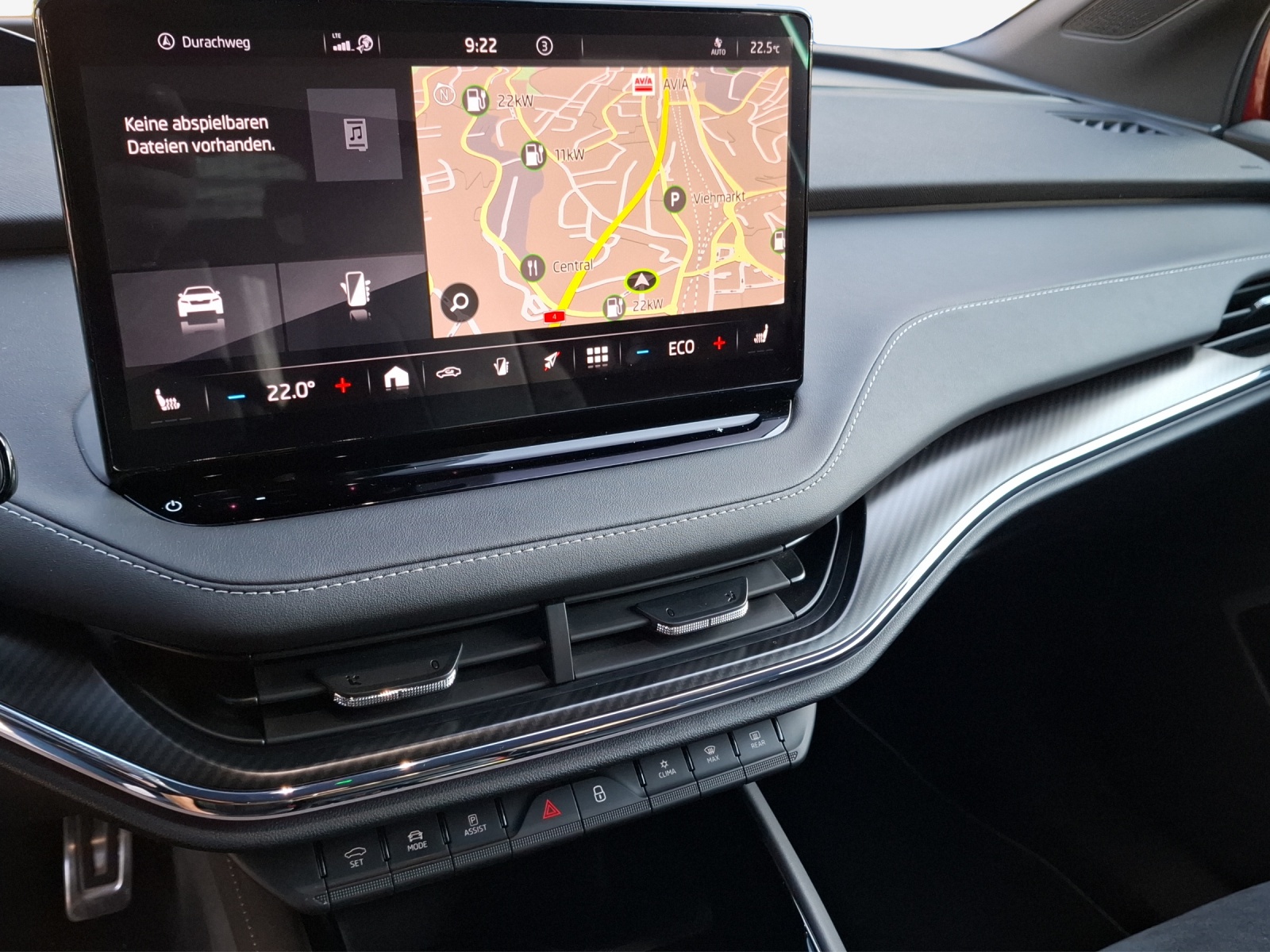 SKODA Enyaq iV 80x SportLine-image-11
