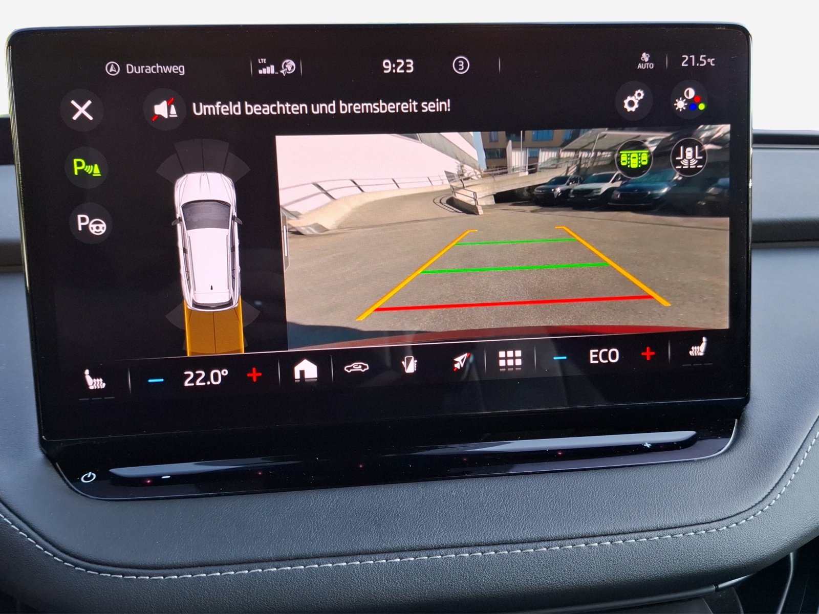 SKODA Enyaq iV 80x SportLine-image-15