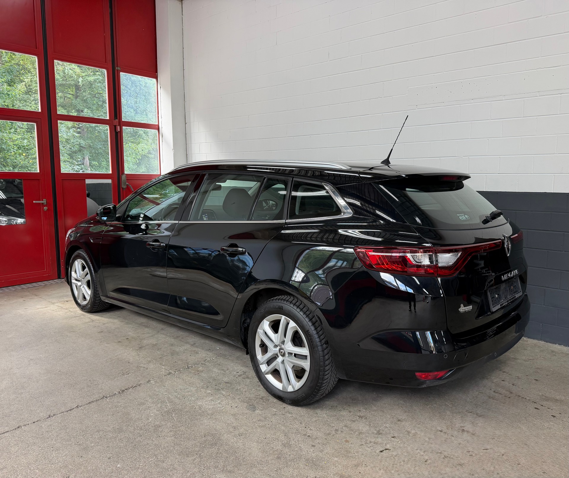 RENAULT Mégane Grandtour 1.2 16V Turbo Zen //NEU AB MFK!-image-5