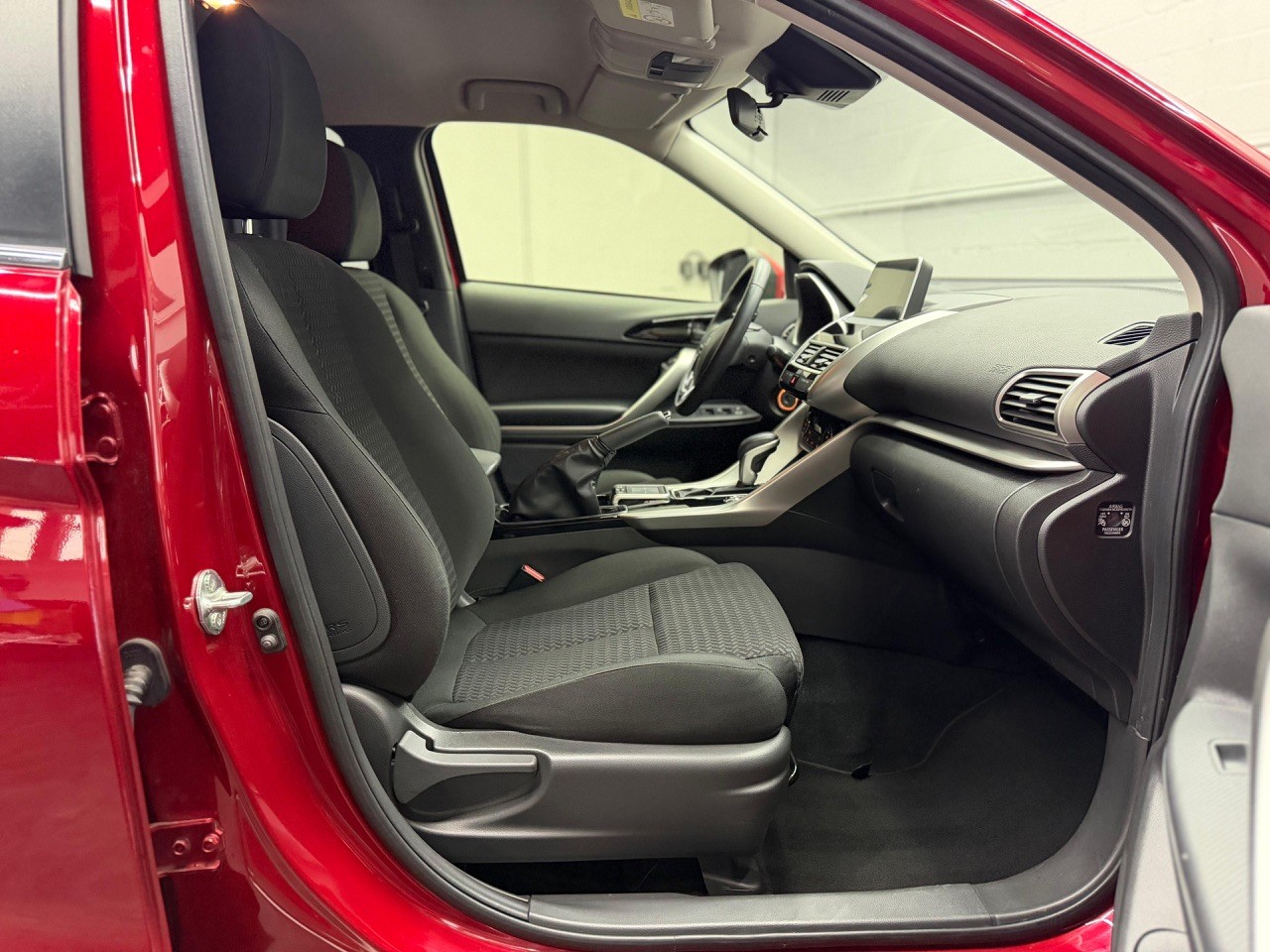 MITSUBISHI Eclipse Cross 1.5 T-Mivec Value 4WD CVT-image-20
