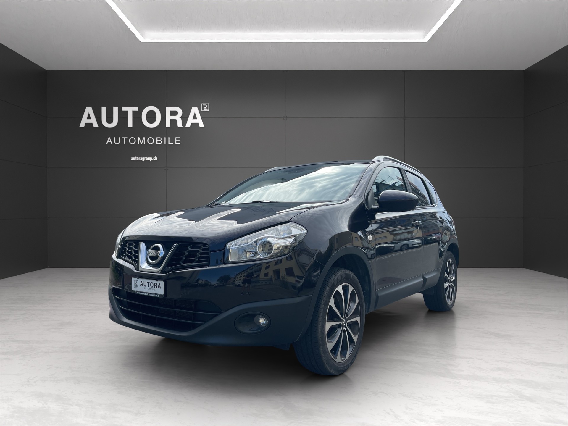 NISSAN Qashqai 2.0 i-Way-image-0