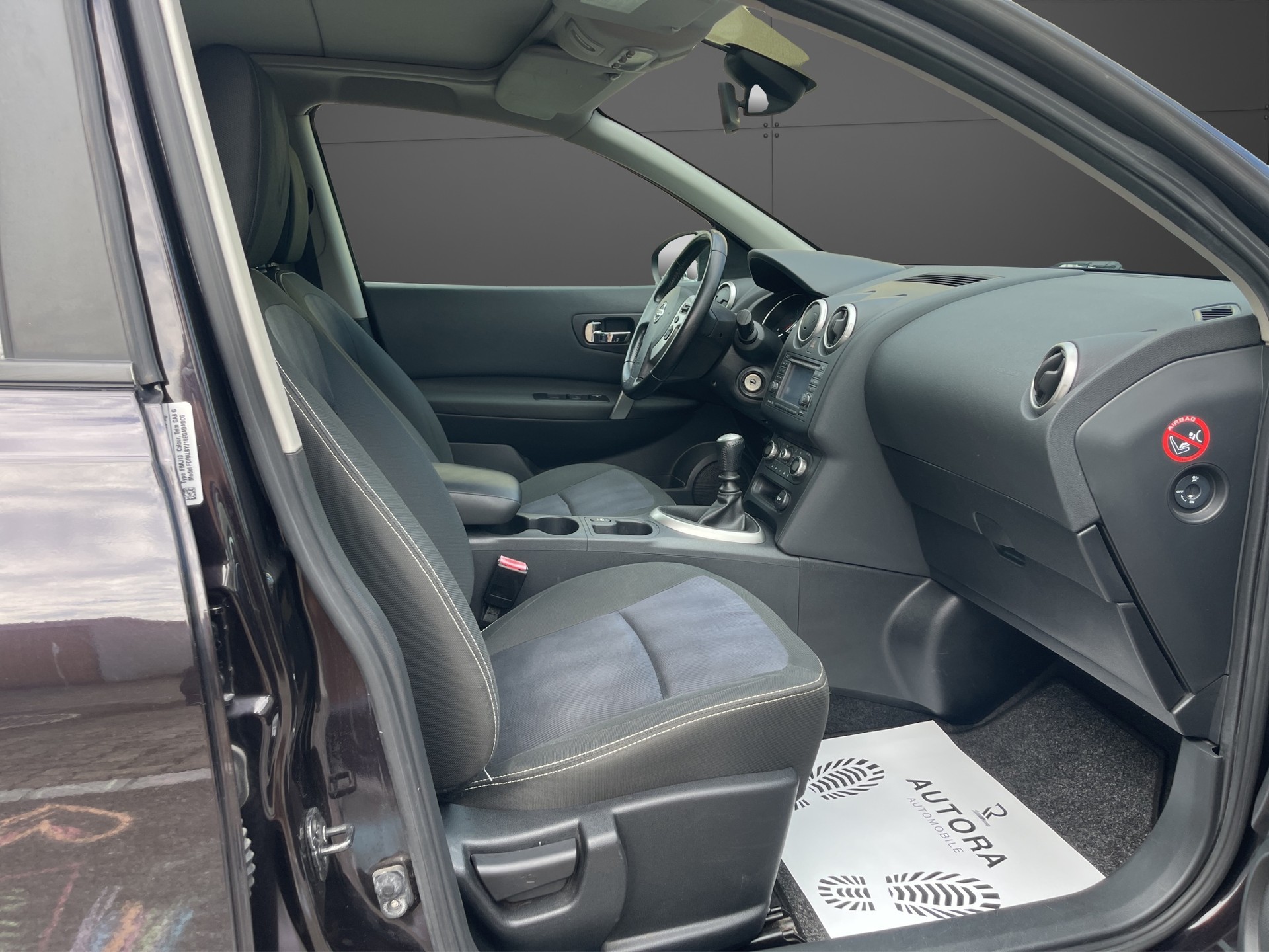 NISSAN Qashqai 2.0 i-Way-image-11