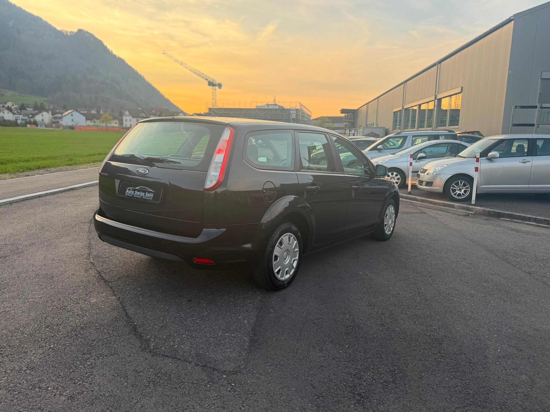 FORD Focus 1.6i VCT Carving-image-2