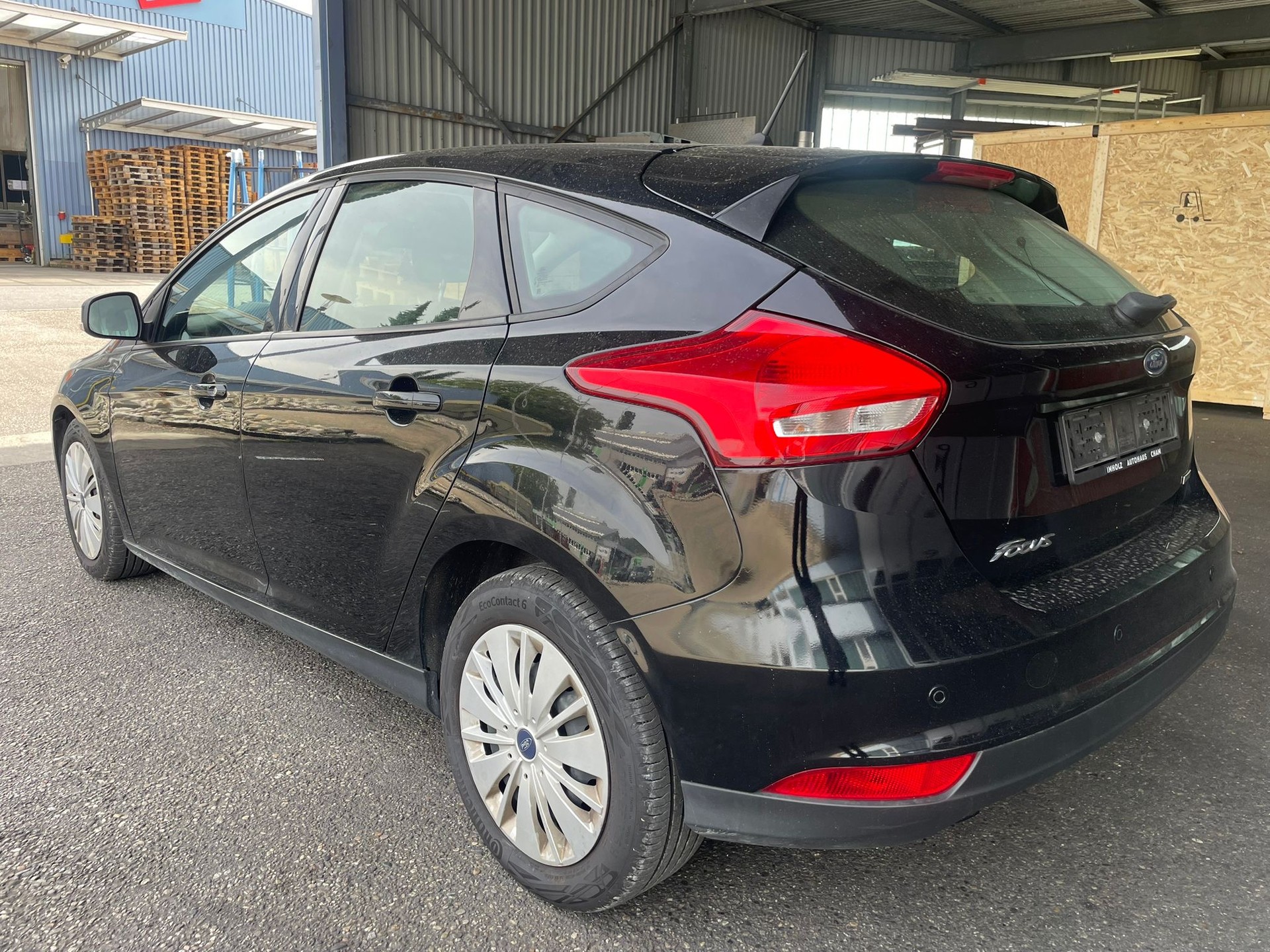 FORD Focus 1.0 SCTi Trend Automatic-image-4