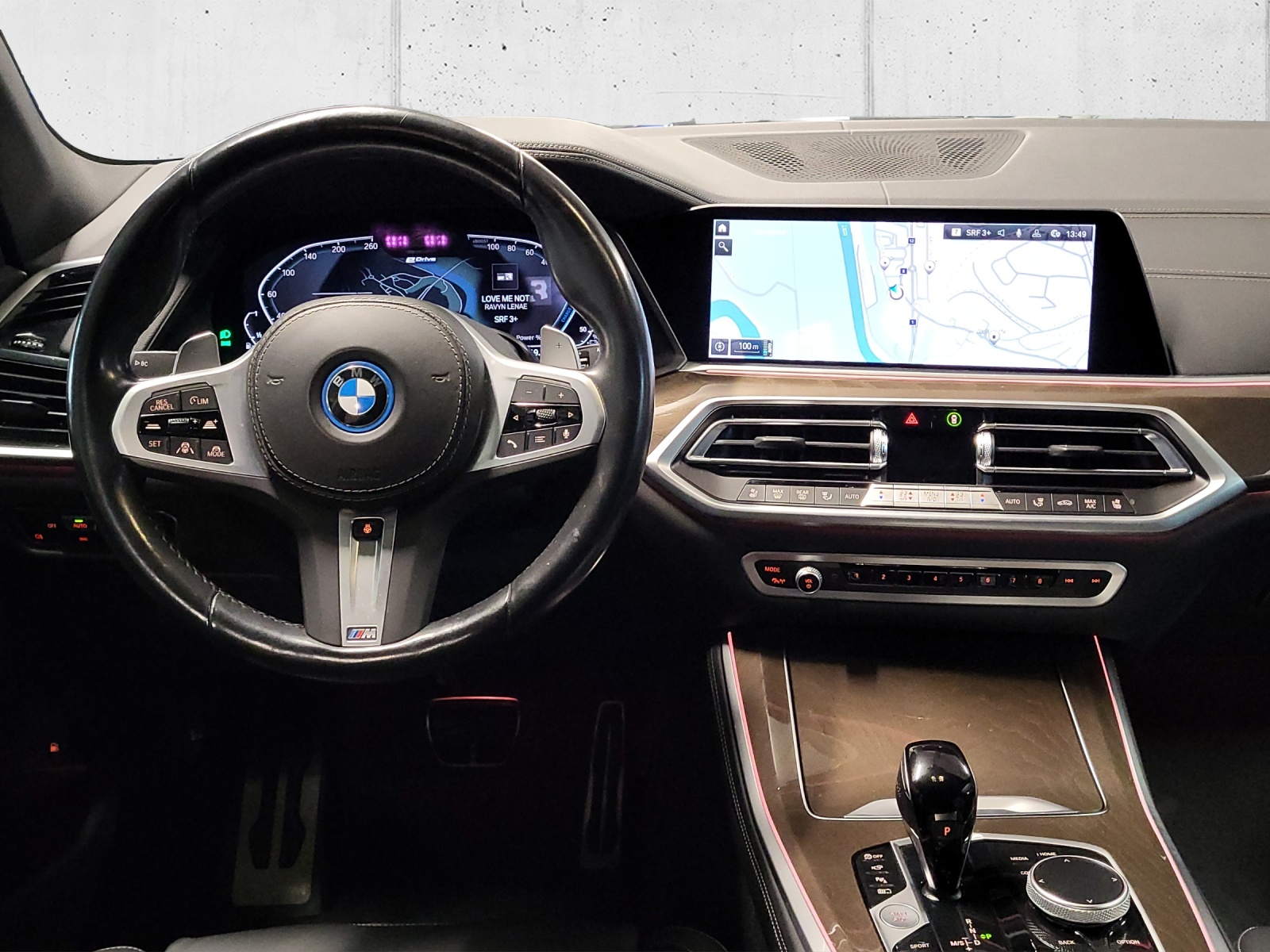 BMW X5 xDrive45e-image-12