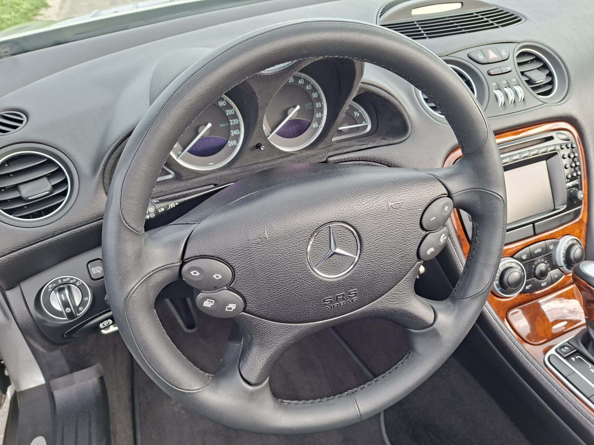 MERCEDES-BENZ SL 500 7G-Tronic-image-13
