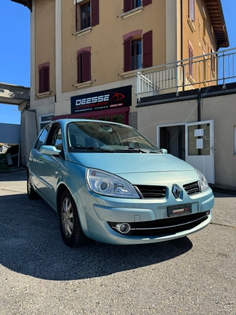 RENAULT Scénic 2.0 16V Dynamique-image-0