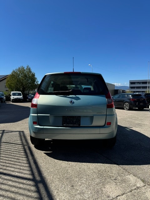 RENAULT Scénic 2.0 16V Dynamique-image-5
