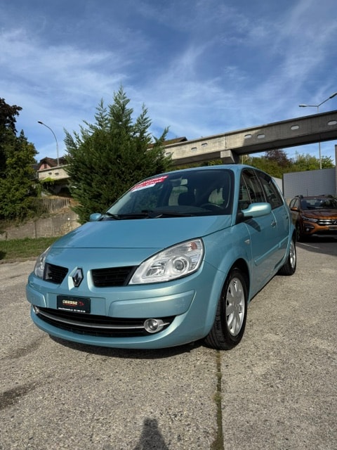 RENAULT Scénic 2.0 16V Dynamique-image-1