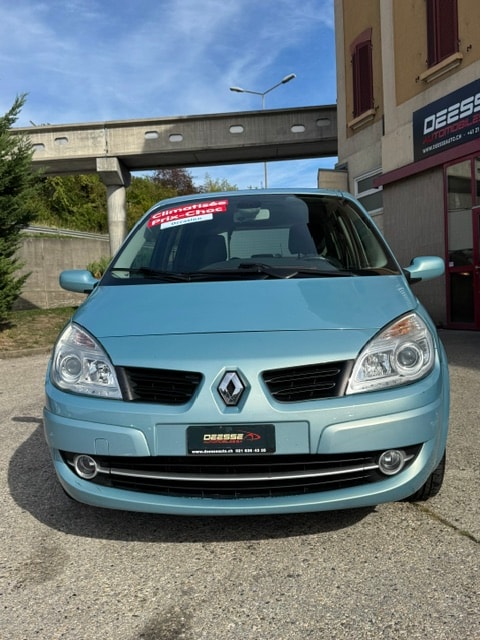 RENAULT Scénic 2.0 16V Dynamique-image-2