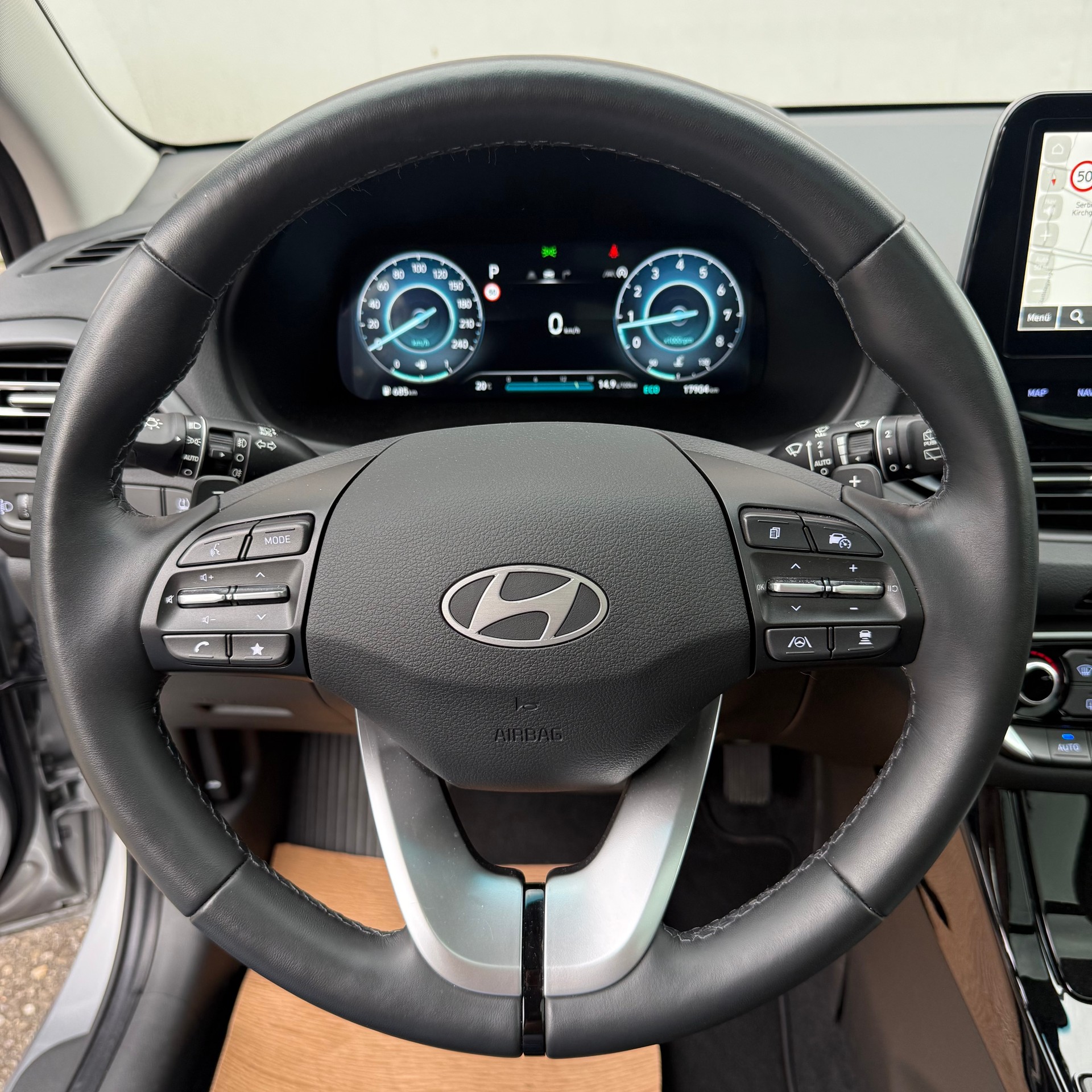 HYUNDAI i30 1.5 T-GDi Vertex 48V MH DCT *CH-FAHRZEUG*-image-19