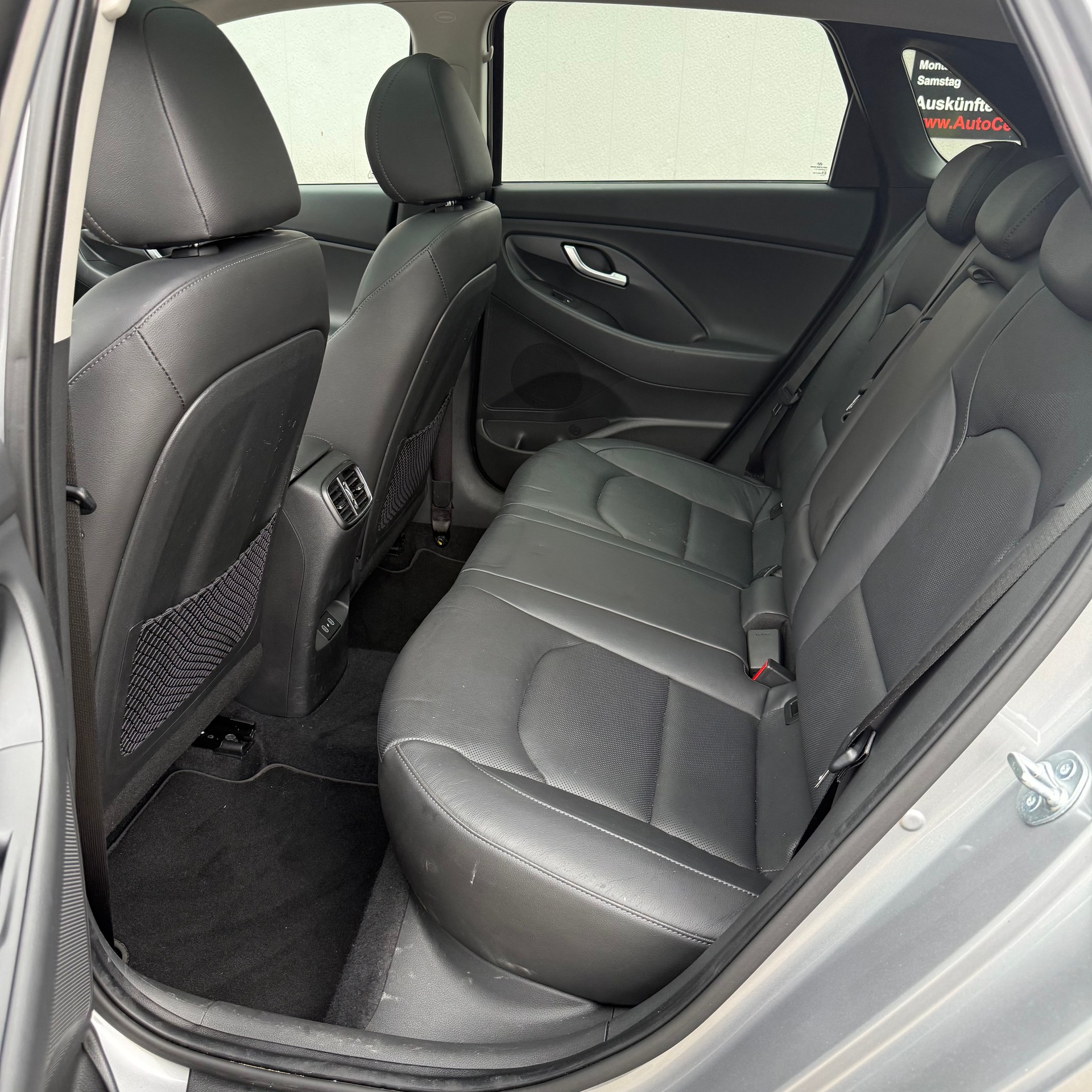 HYUNDAI i30 1.5 T-GDi Vertex 48V MH DCT *CH-FAHRZEUG*-image-11
